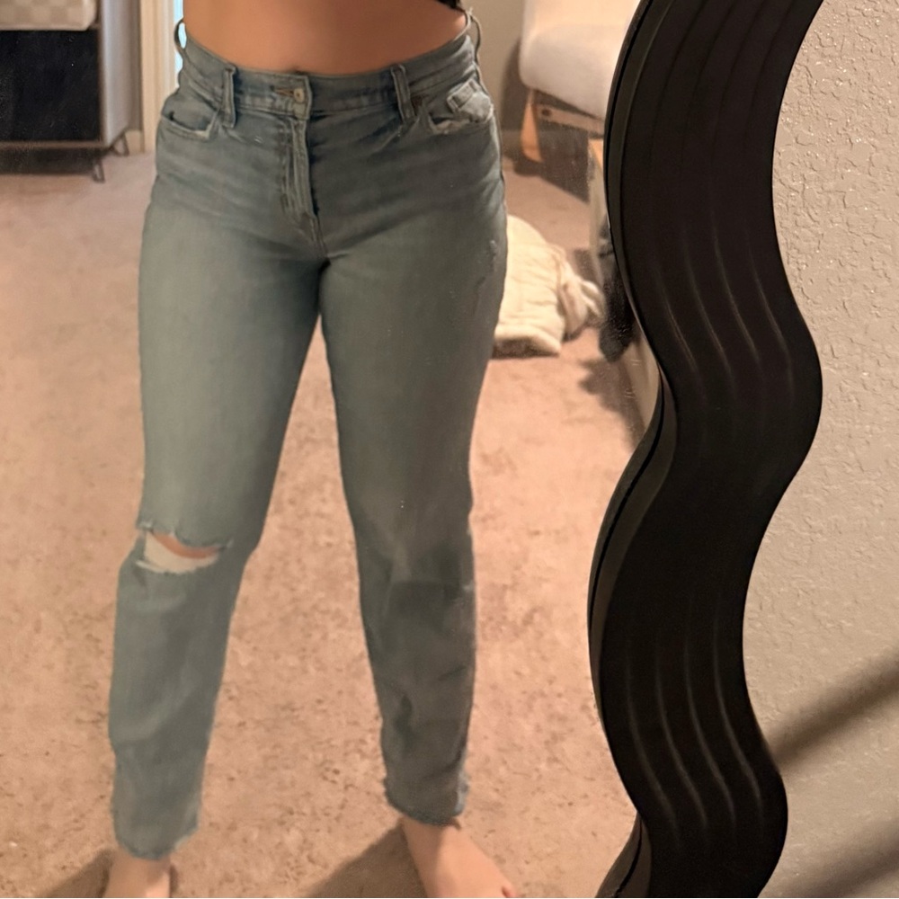 Old Navy Women's Light Blue Straight Leg Jeans